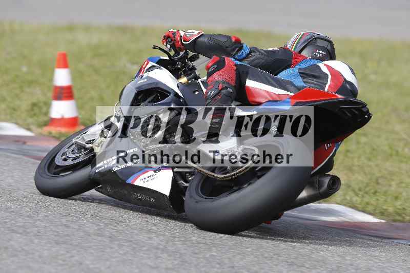 /14 25.04.2024 TZ Motorsport Training ADR/Gruppe rot/16